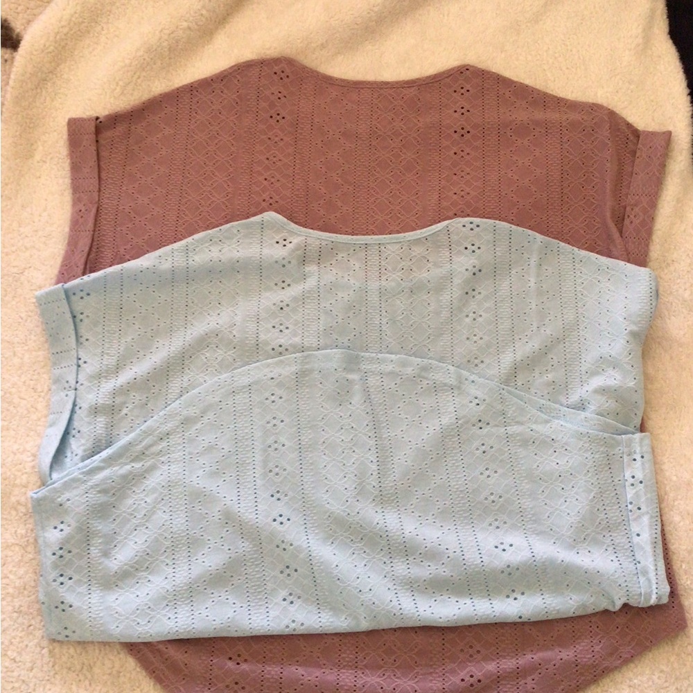 Set of Two Eyelet Sleeveless Tops in Purple and Blue